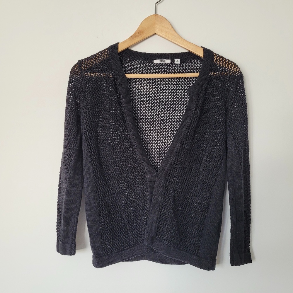 Do not purchase. Reserved. UNIQLO Black Linen Fishnet Open Knit Cardigan // M